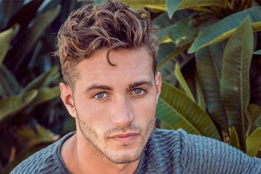 How to rock your curly hair