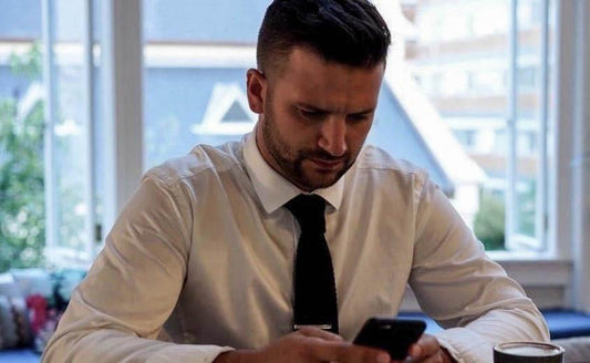 Pomade hair styling product for men